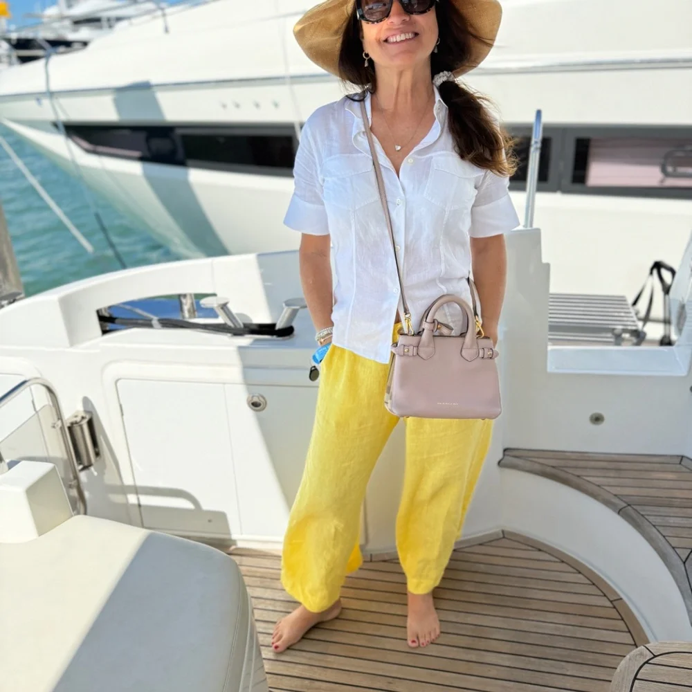 Burberry Banner Tote Mini in Blush - Picture 2 of 13